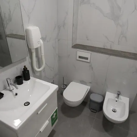 Z&a - Spacious Apartment, Close To The Strip *