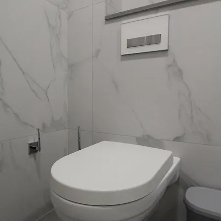 Z&a - Spacious Apartment, Close To The Strip Апартаменты