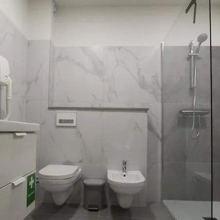 Z&a - Spacious Apartment, Close To The Strip * Албуфейра