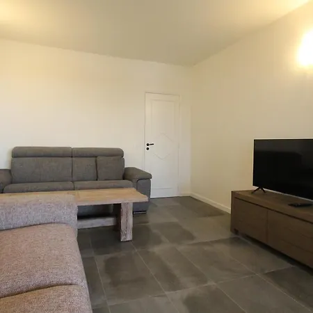 Z&a - Spacious Apartment, Close To The Strip Apartment *