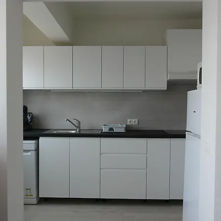 Z&a - Spacious Apartment, Close To The Strip Албуфейра